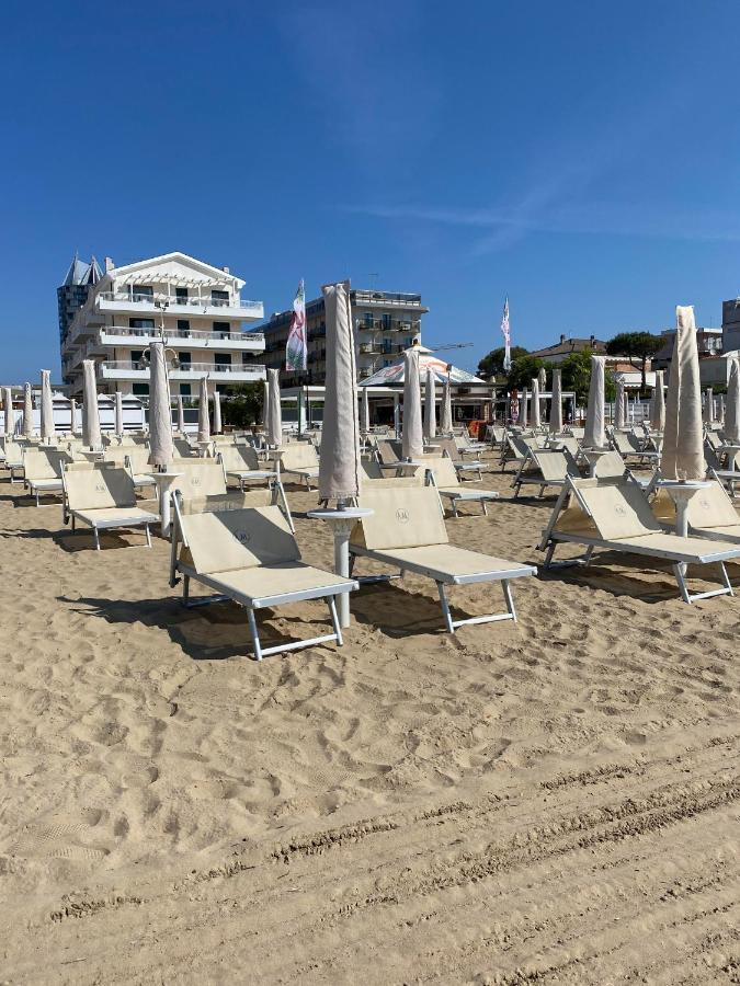 Hotel Ivana Lido di Jesolo Eksteriør bilde